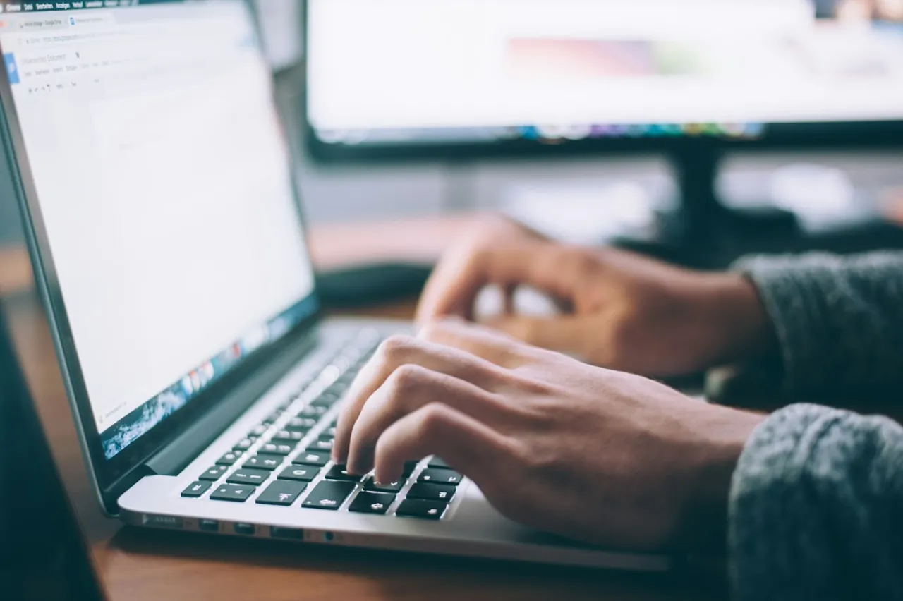 From your first idea to your next milestone. Rely on our experienced p — technology workspace
