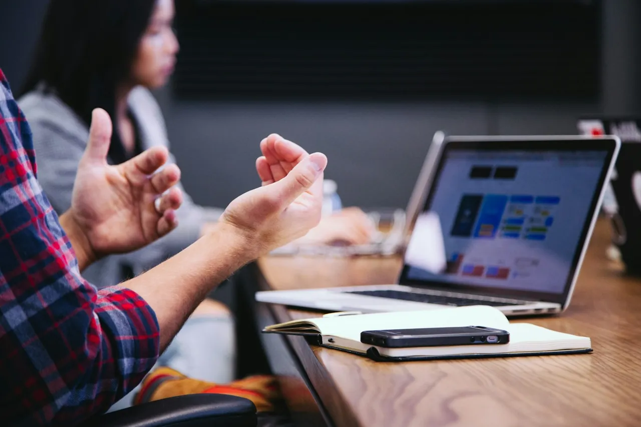 From your first idea to your next milestone. Rely on our experienced p — technology workspace