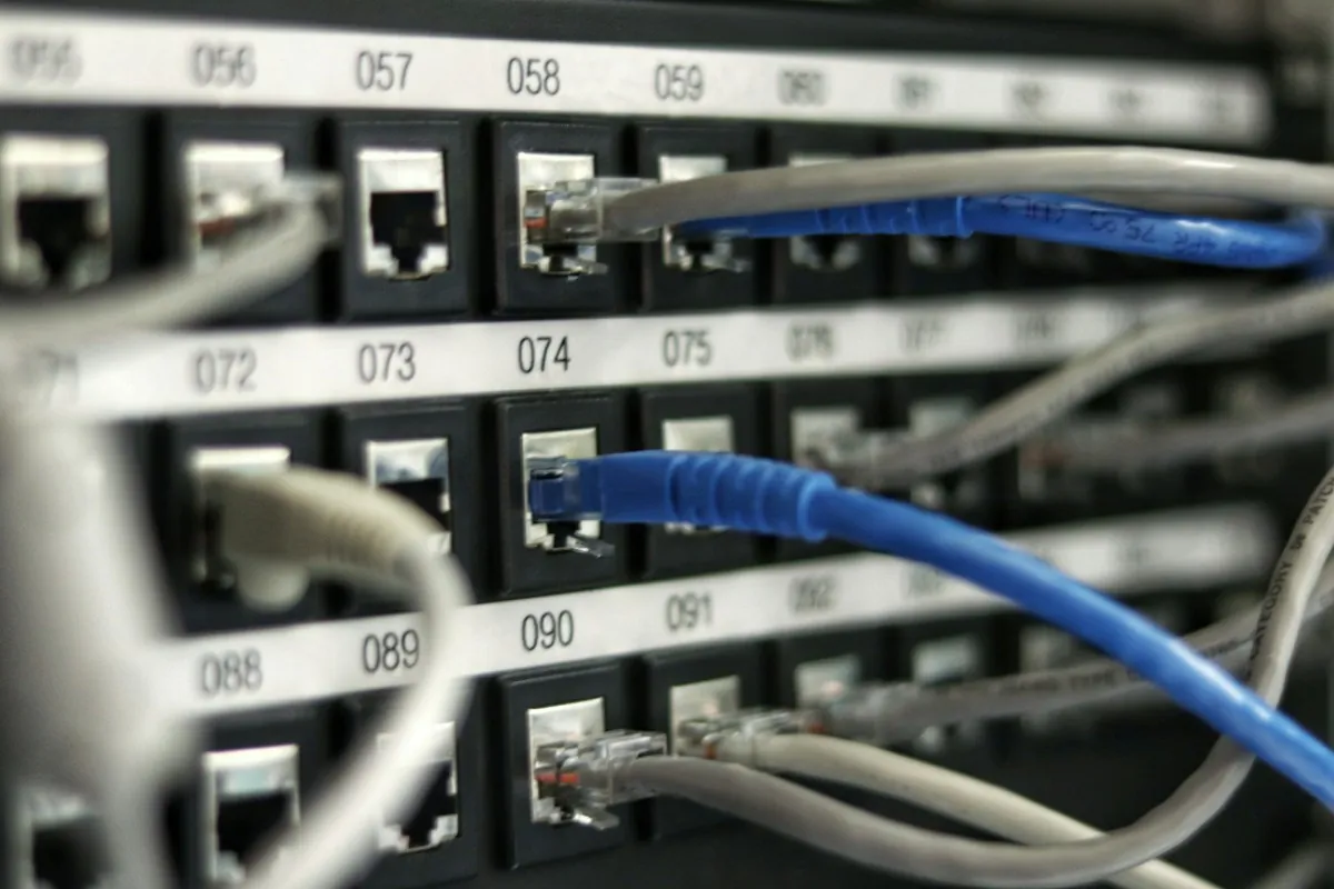 Ethernet cables and network ports